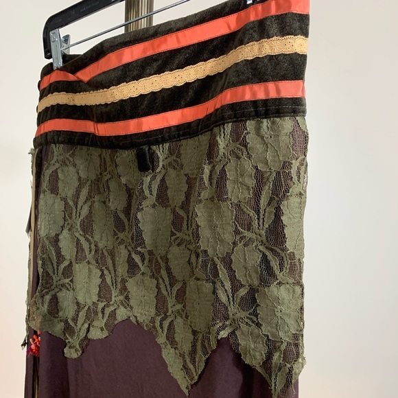 Handmade Renaissance skirt - Picture 8 of 9